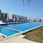 Retreat, Block B1, Unit15 Apartment *